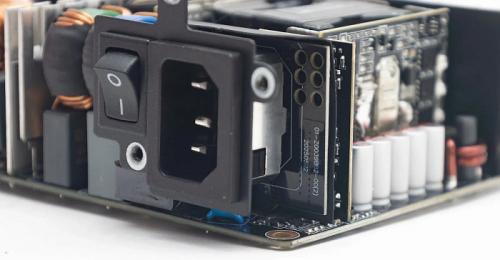 Обзор и тестирование блока питания ADATA XPG Pymcore SFX 850W