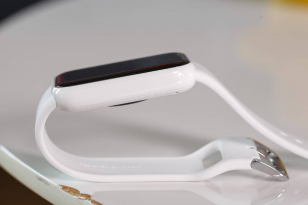 Обзор фитнес-браслета Xiaomi Smart Band 10 Pro: автономность до трех недель и яркий OLED-экран Обзор фитнес-браслета Xiaomi Smart Band 10 Pro: автономность до трех недель и яркий OLED-экран